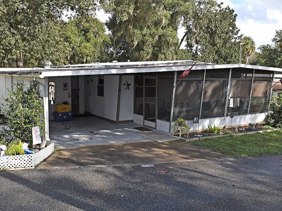 1st image of 211 Royal Dr #211