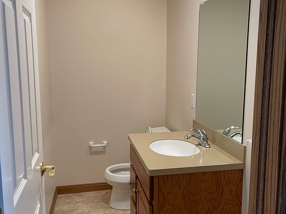 3rd image of 2962 Lena Ct