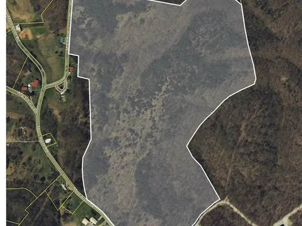 7822AC Mill Rd, Moss, TN 38575