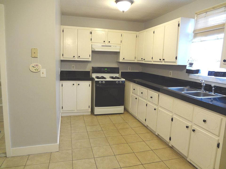 Granite countertop with lots of cabinet space