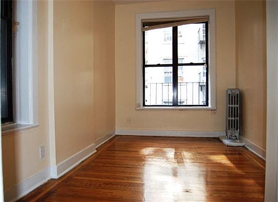 3rd image of 537 E 81st St APT 2A