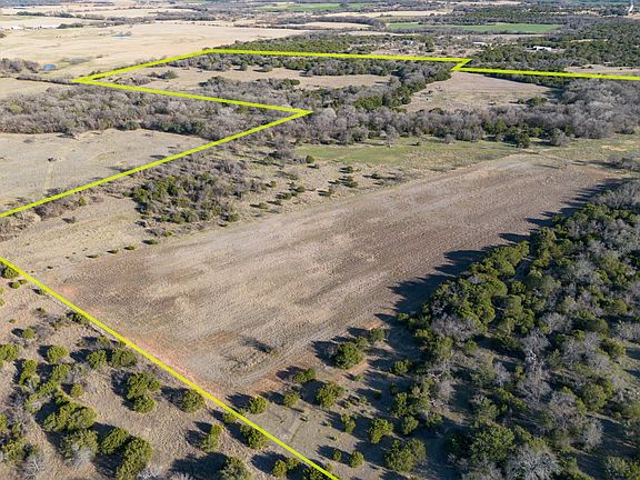 4th image of 1398 Private Road 1399