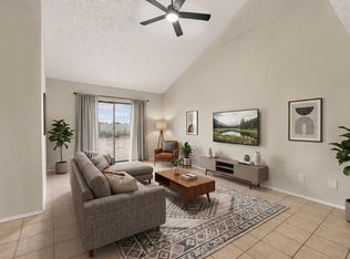 14 Juan Rd, Los Lunas, NM 87031