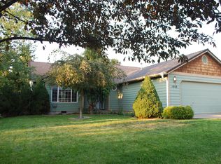 1868 NE Cobble Creek Ave, Bend, OR 97701