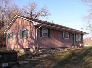 3306 Highway 11, Hazel Green, WI 53811