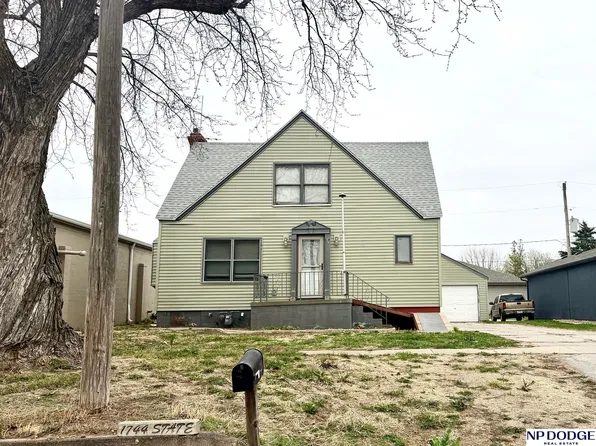 1744 State St, Blair, NE 68008