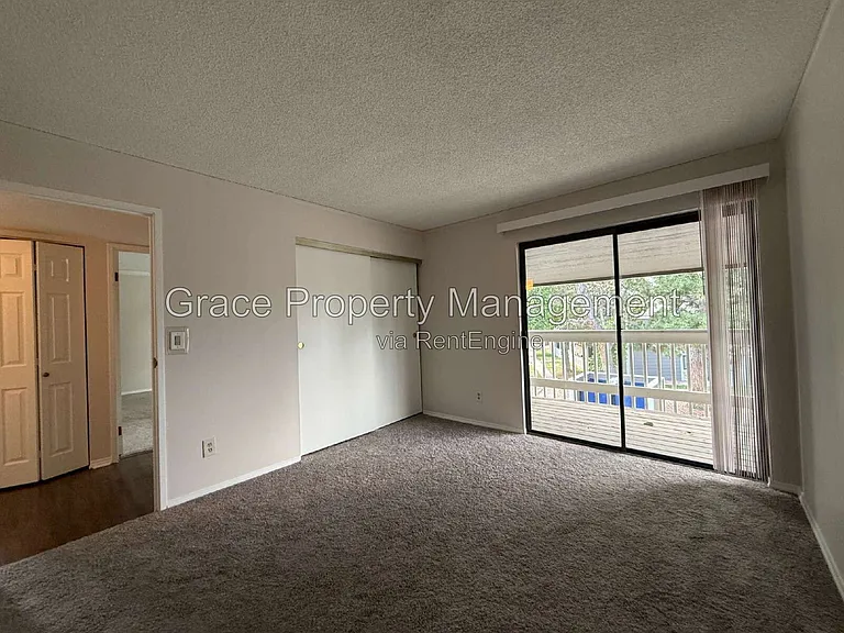 18094 E Ohio Ave #201 — Photo 12