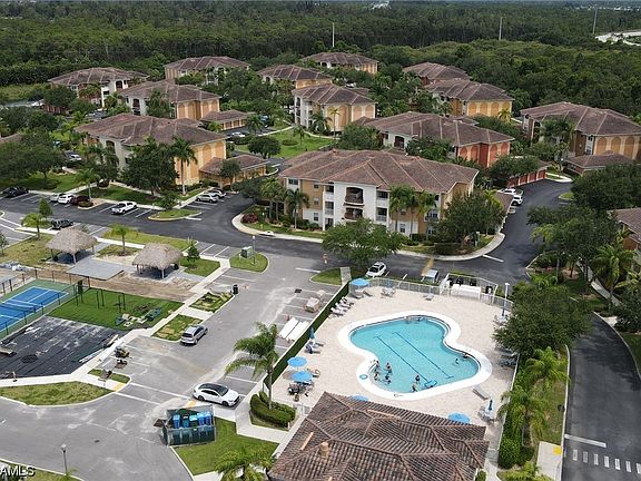 2nd image of 2913 Tuscan Dr Unit 103