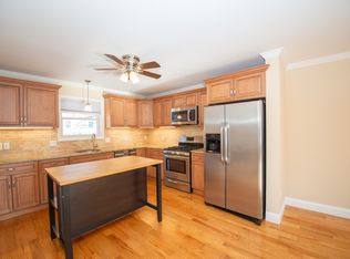 343 Meadowside Rd #A, Milford, CT 06460