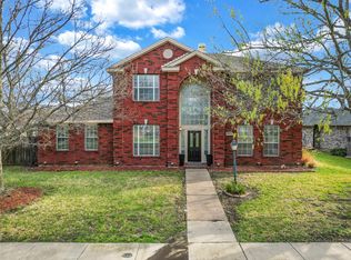 2913 Spartacus Dr, Grand Prairie, TX 75052