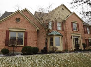 5035 Village Dr, Cincinnati, OH
