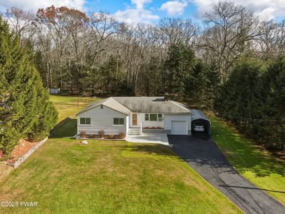 90 Rocky View Dr, Hawley, PA, 18428
