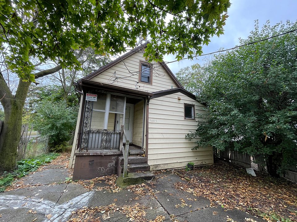 1st image of 18 Germain St #3