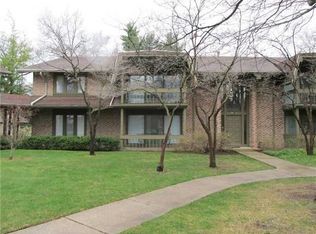 4045 Newcastle Dr UNIT E, Sylvania, OH 43560