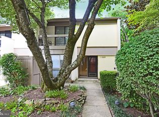 11669 Newbridge Ct, Reston, VA 20191