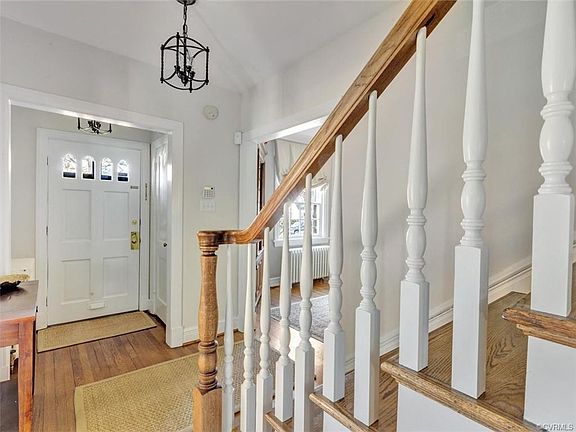 5th image of 4304 Kensington Ave
