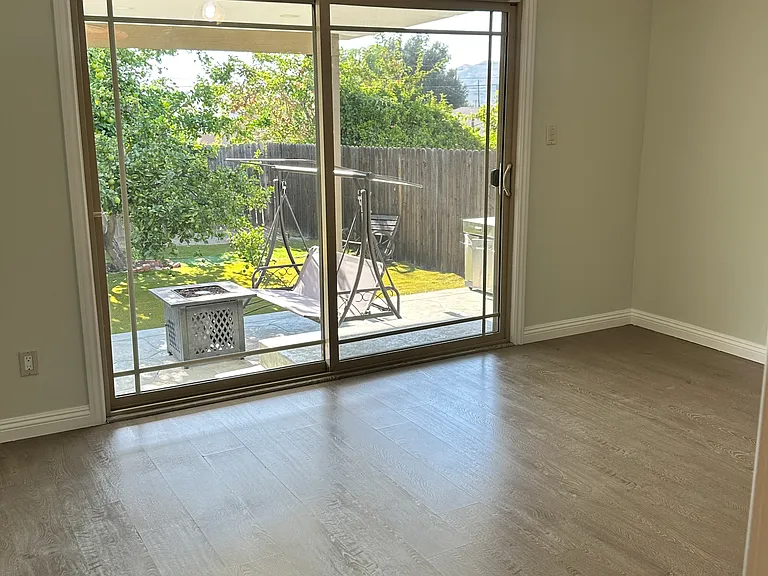 10635 Langmuir Ave — Photo 35