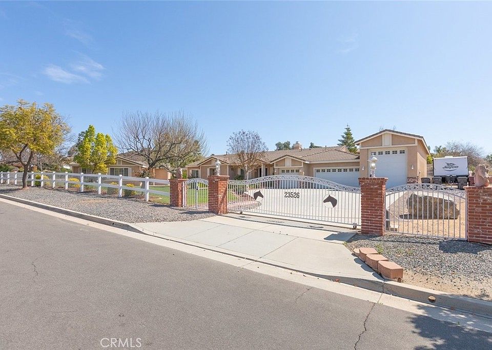 iio♡ 23526 Piedras Rd, Perris, CA 92570 | Zillow