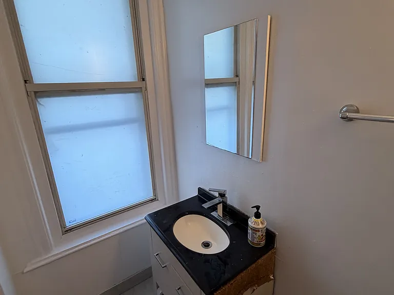 119 Daly Ave #10 — Photo 10