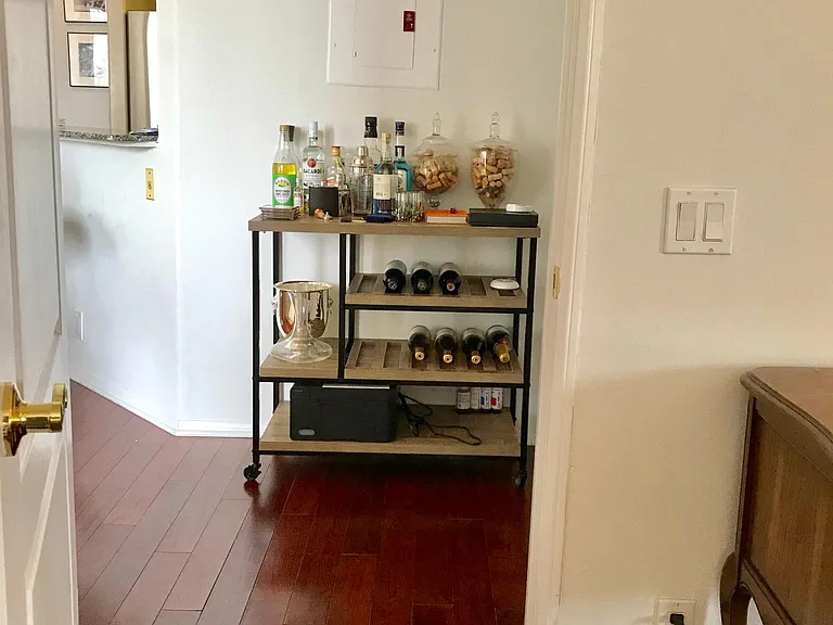 8349 Blackburn Ave #302 — Photo 165