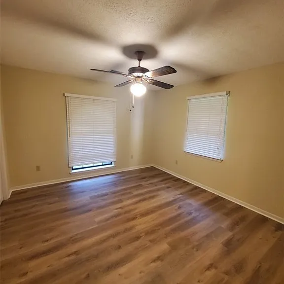117 Maple Dr — Photo 6