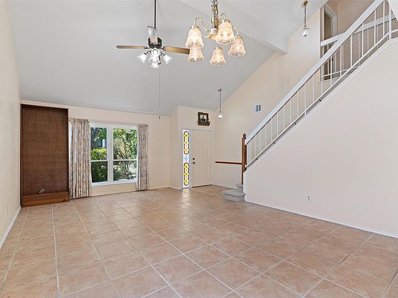 5th image of 12319 Yarmont Way