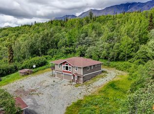 45445 W Glenn Hwy, Sutton, AK 99674