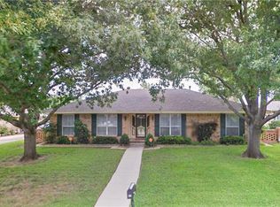 610 Northridge St, Denton, TX 76201