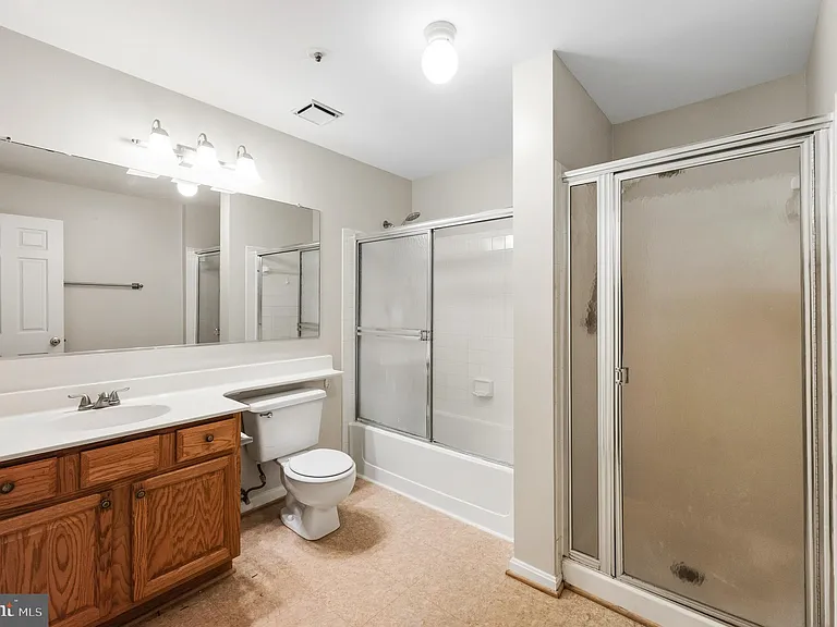 240 S Reynolds St #411 — Photo 23