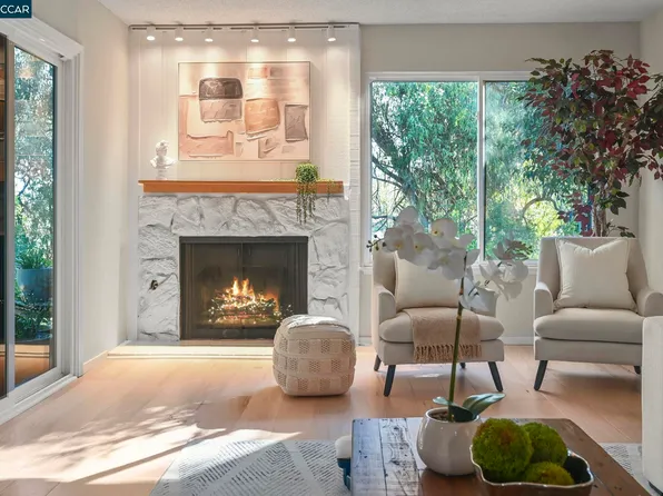 1566 Ashwood Dr, Martinez, CA 94553