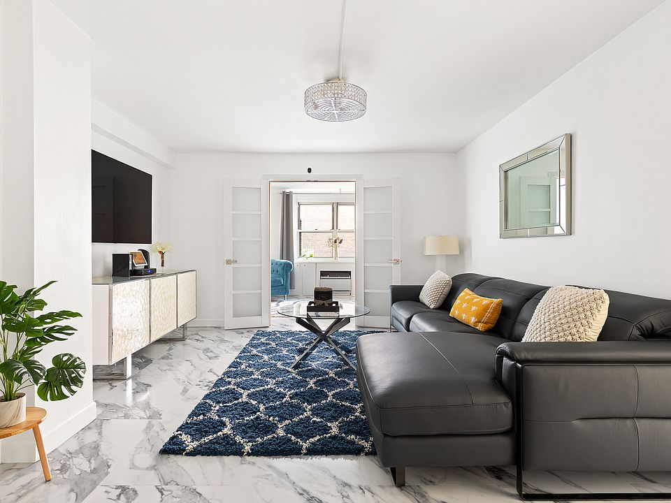 1st image of 139 E 33rd St APT 14A