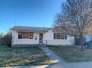413 NW 3rd St, Tulia, TX 79088