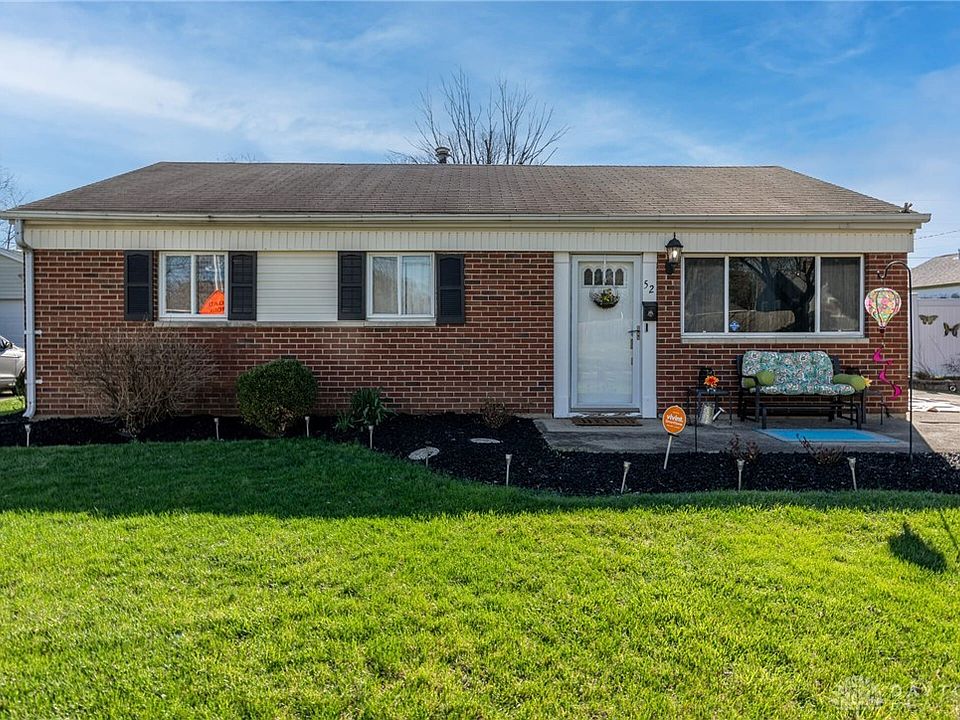 1st image of 52 Quinby Ln