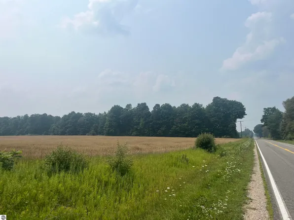 Ramsay Rd, Thompsonville, MI 49683