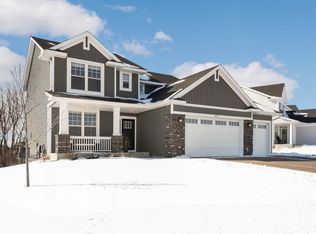 20313 Gargoyle Ln, Lakeville, MN 55044