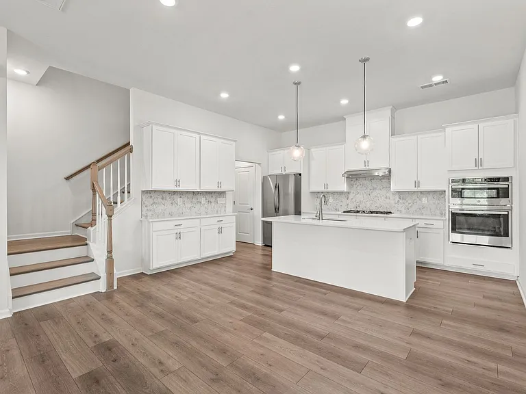 5807 Clear Creek Ln — Photo 7