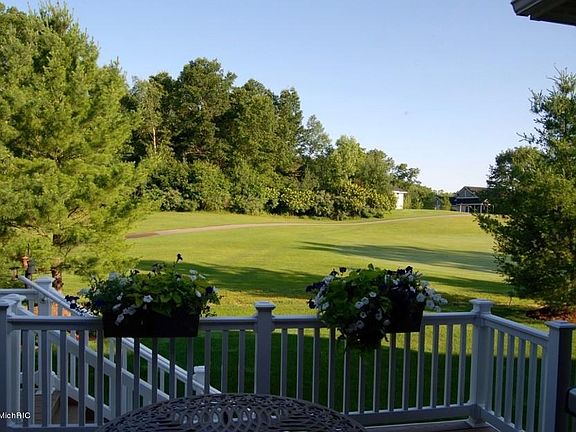 4th image of 4185 W Gables Ct NE #48