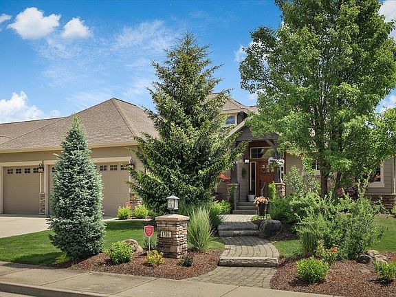 2nd image of 1706 N Rim View Ct
