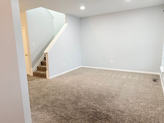 2nd image of 189 Executive Cir