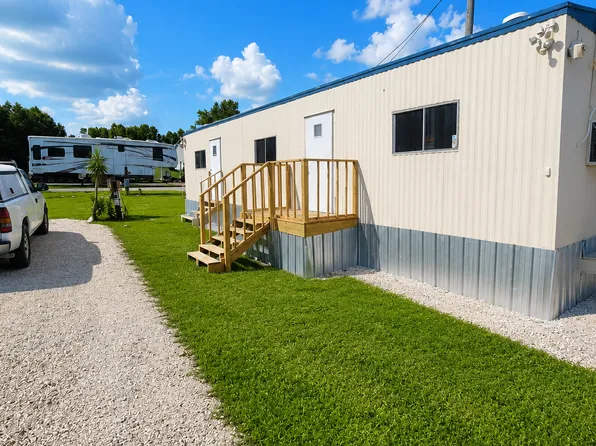 36020 Lake Pasadena Rd, Dade City, FL