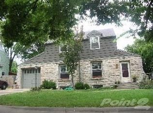 632 E Porte Cimi Pas St, Kansas City, MO 64131