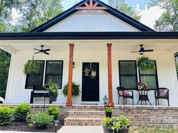 231 Wagon Rd, Mount Gilead, NC 27306