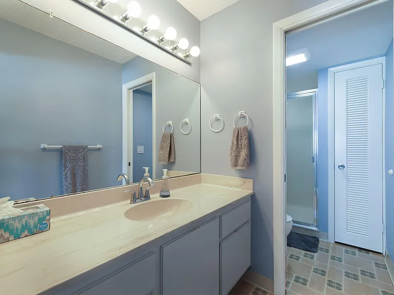 10310 S Ocean Dr #610 — Photo 23