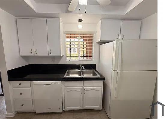 2 bed, $2,500 — Photo 4