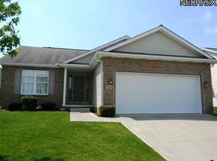 1666 Presidents Sq, Louisville, OH 44641