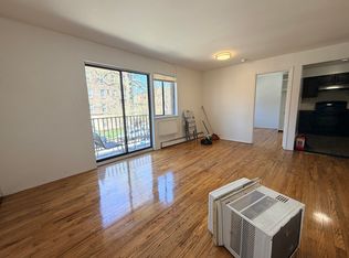 4135 159th St APT 2, Flushing, NY 11358
