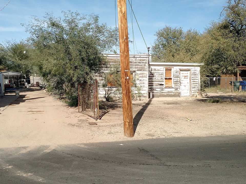 2nd image of 502 W Simmons Rd