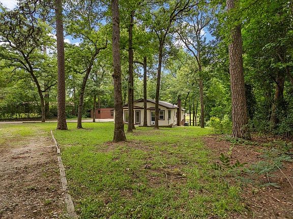 4th image of 20584 E Grove Club Lake Rd