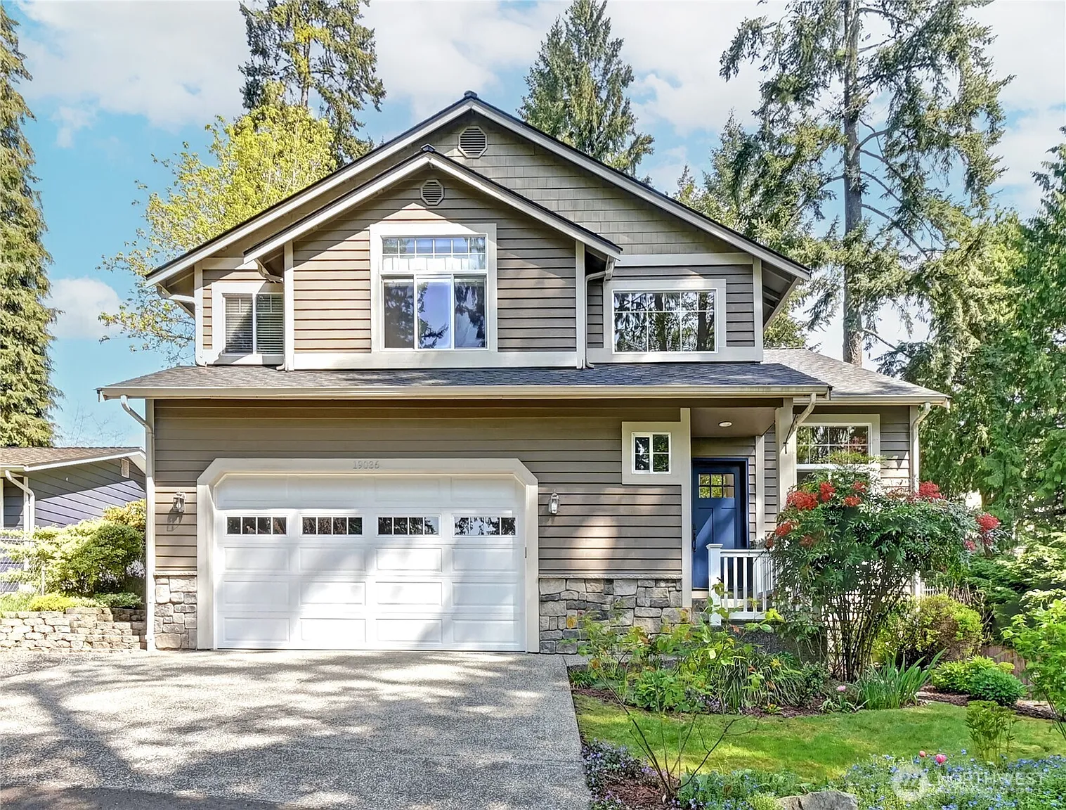 19036 104th Avenue NE photo 1