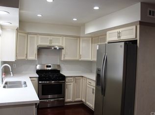 2144 W York Cir, Anaheim, CA 92804